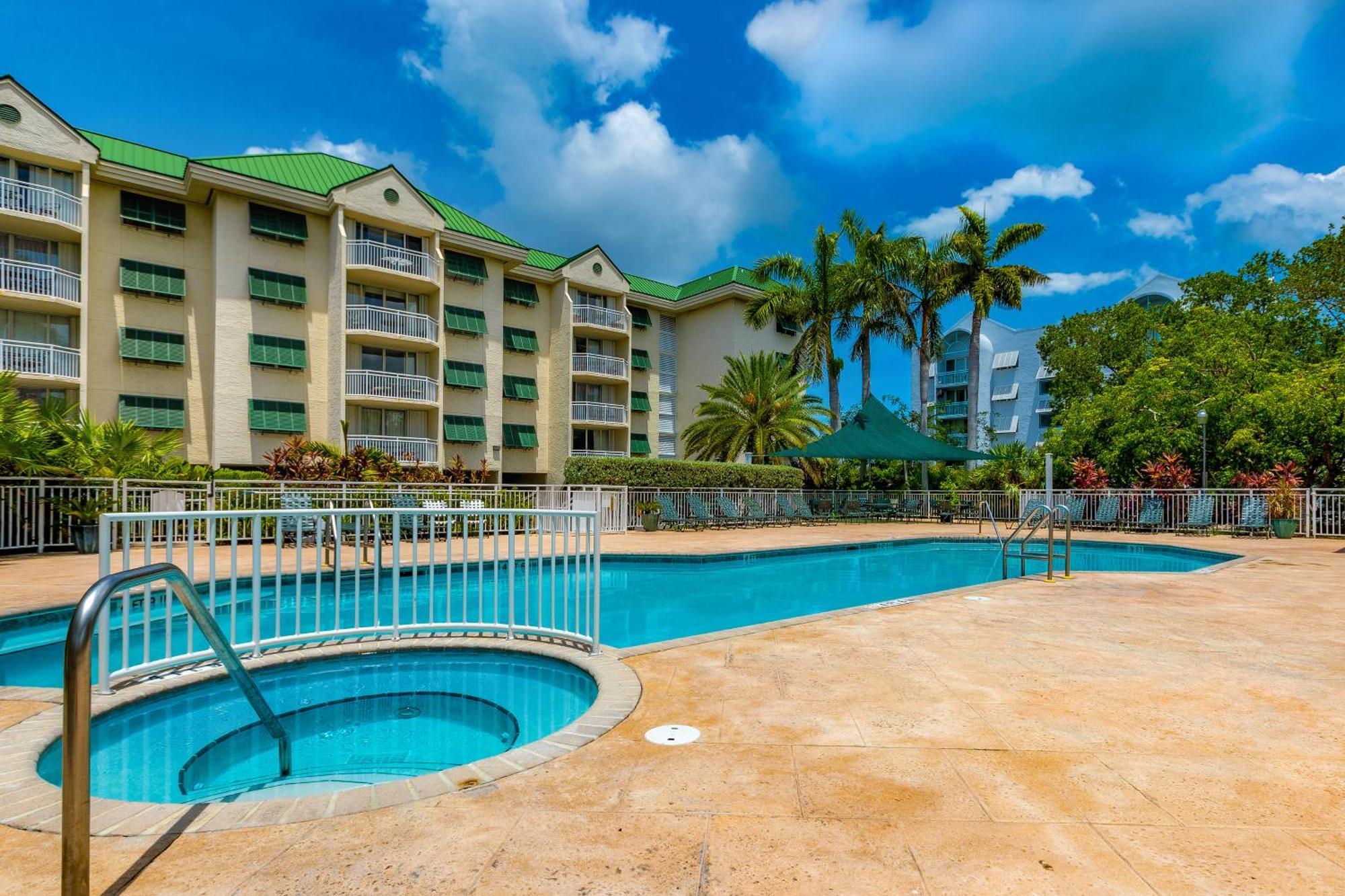 Sunrise Suites Jamaica Suite #102 Key West Bilik gambar